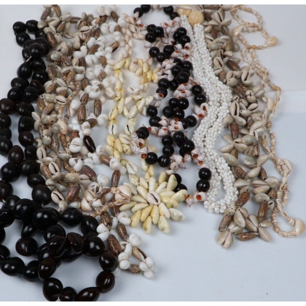 Hawaiian Sea Shell Strand Cowrie Necklace Lot Resort Wedding Luau Party Lot 13pc